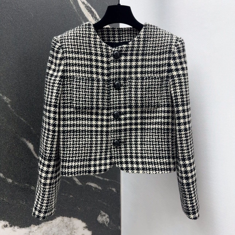 Ce**e coats